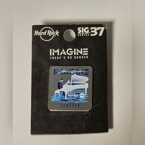 Hard Rock (John Lennon) 'Imagine' Seattle PIN - Blue & Gray *Extremely Rare*